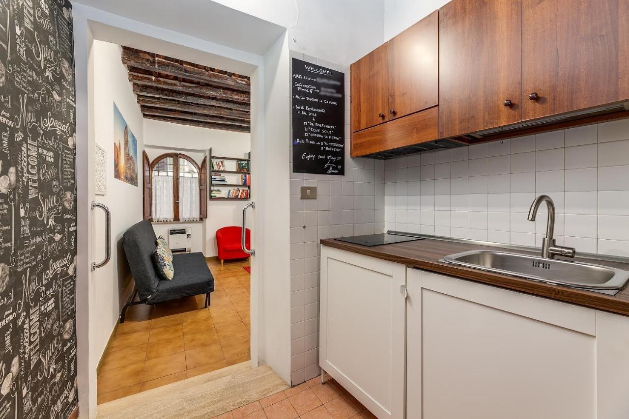 Colosseum Country Chic Apartment Róma Kültér fotó